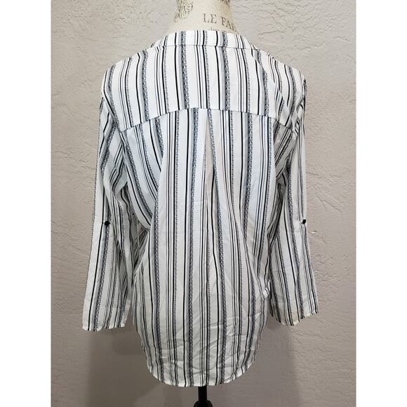 Cure Black & White Striped Cutout Design V Neck Blouse - Picture 5 of 11